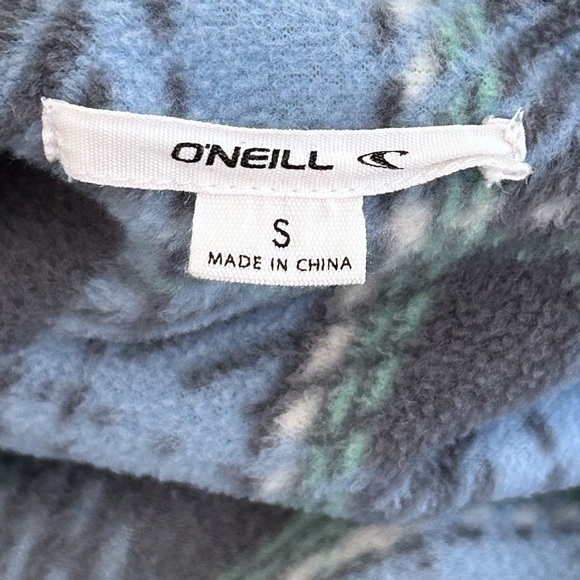 O'Neill Zuma Plaid Superfleece Shacket with Snap Front Closure - S - Blue, Grey - Picture 10 of 14